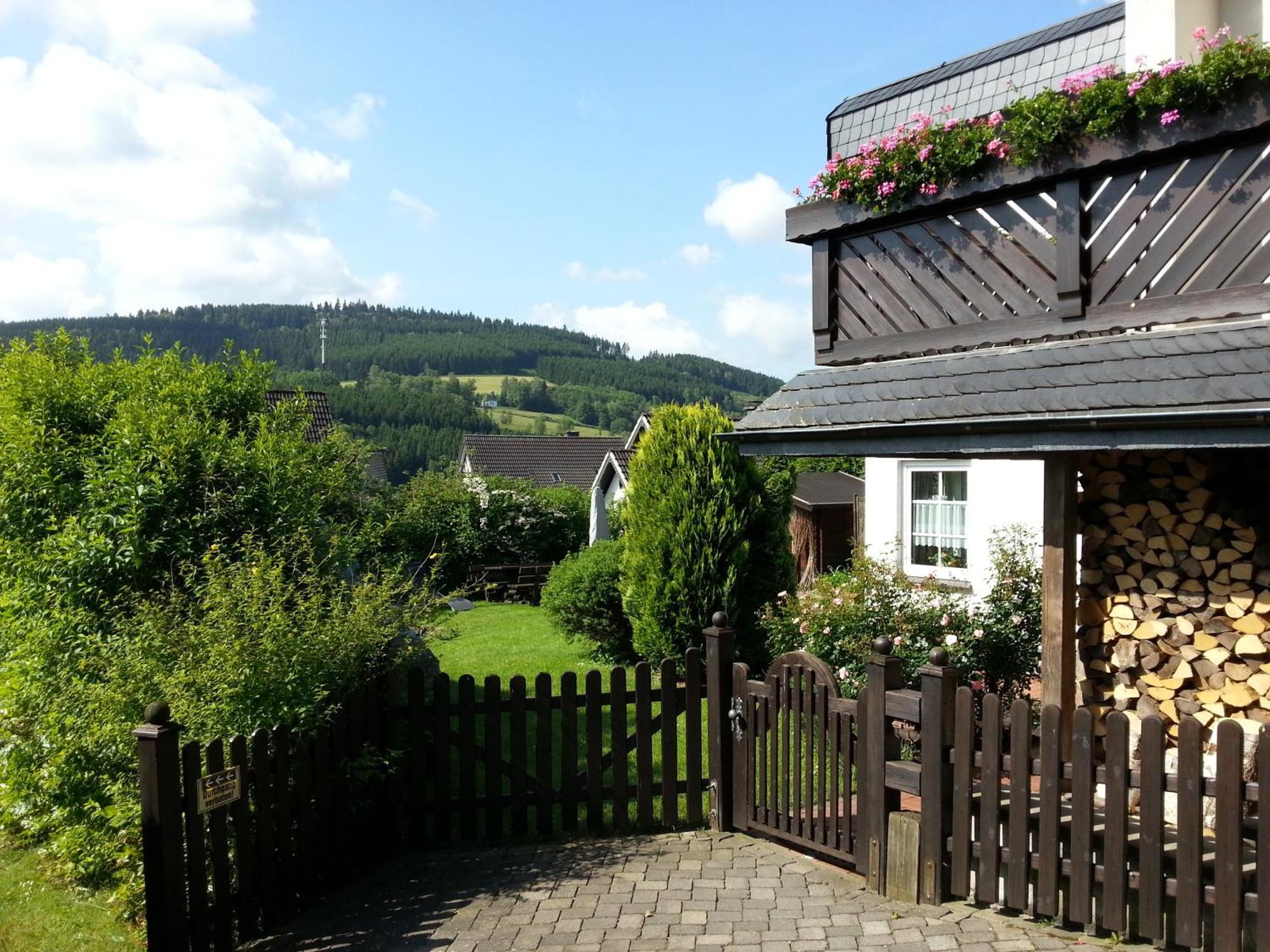 Ferienwohnungen Luge - Winterberg Bilik gambar